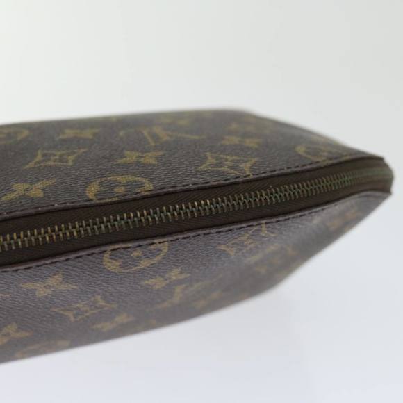 LOUIS VUITTON Monogram Trousse Demi Ronde Cosmetic Pouch M47520 LV Auth 70486 - Picture 5 of 16